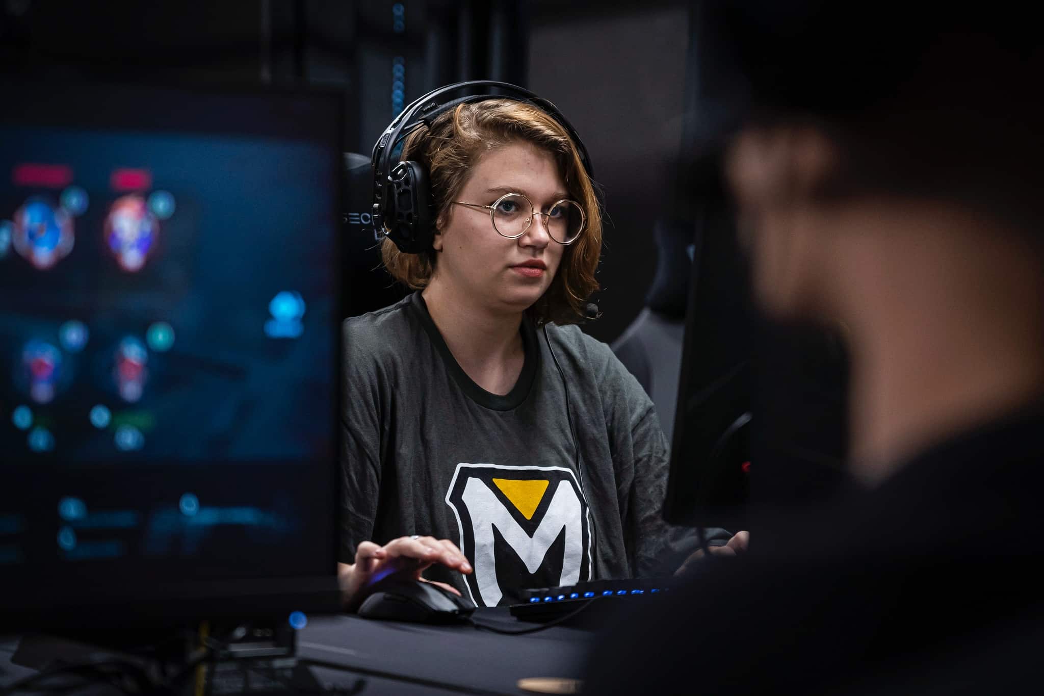 Esports female student gaming